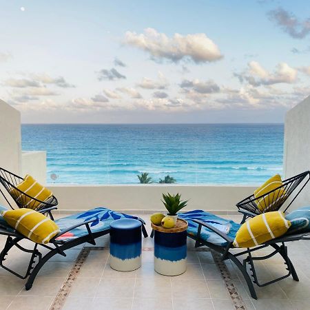 Ocean View Three Bedroom, Three Story Penthouse By The Beach Cancun Exterior photo