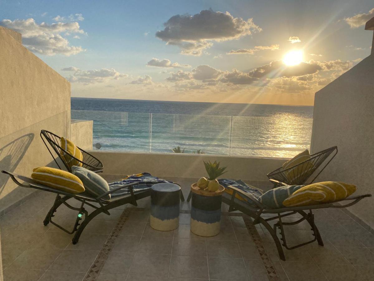 Ocean View Three Bedroom, Three Story Penthouse By The Beach Cancun Exterior photo